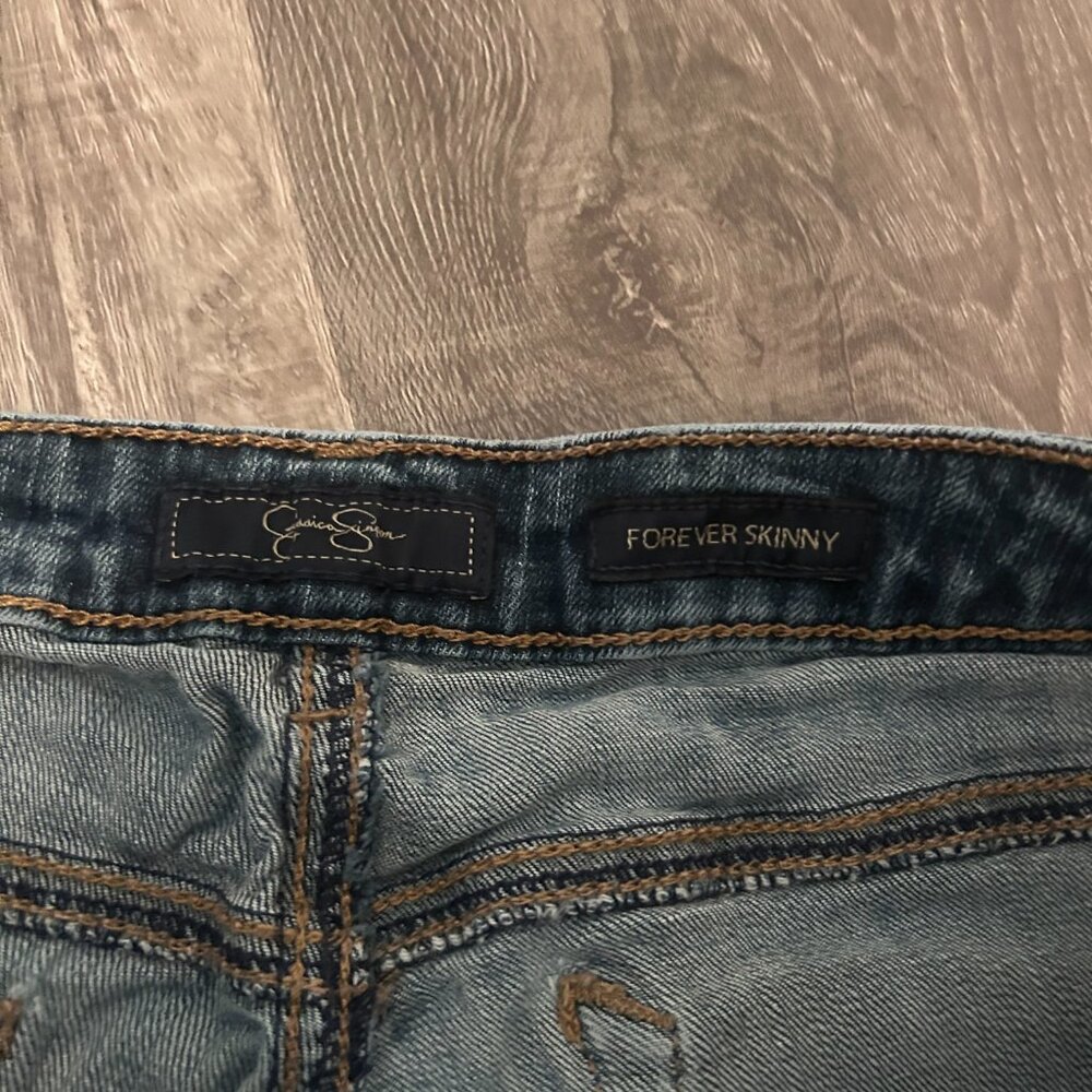 Jessica Simpson Forever Skinny Jeans - Picture 4 of 5